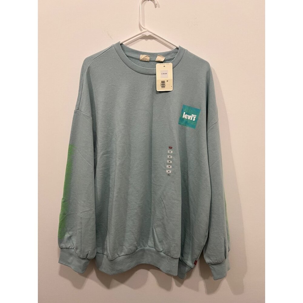 New Levis Surf Sweatshirt. Super COZY. Size Medium​